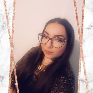 Meet your Posher, Lizbeth